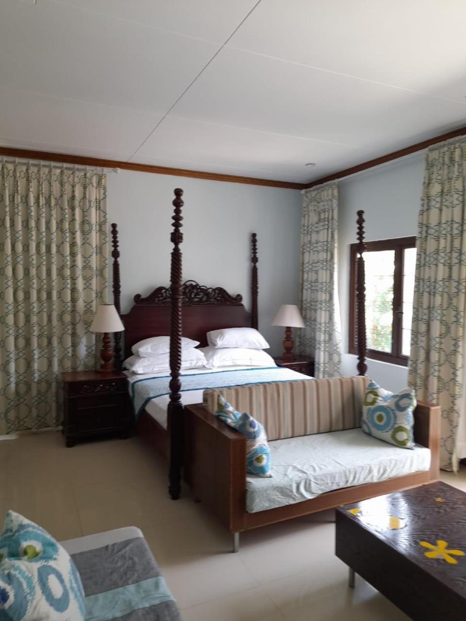 Bayview Villa -Sea Side Villa Anse Boileau Екстериор снимка