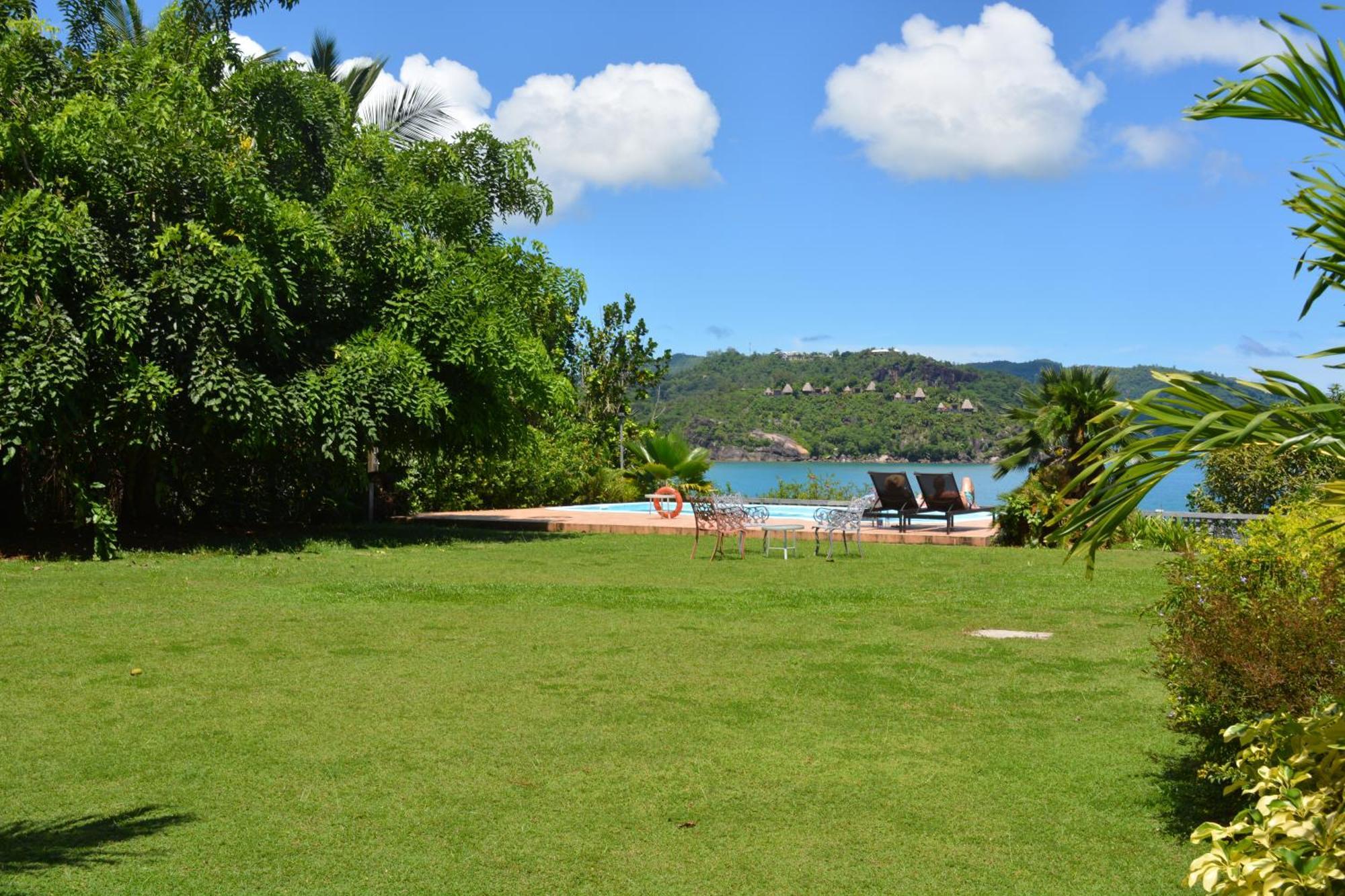 Bayview Villa -Sea Side Villa Anse Boileau Екстериор снимка